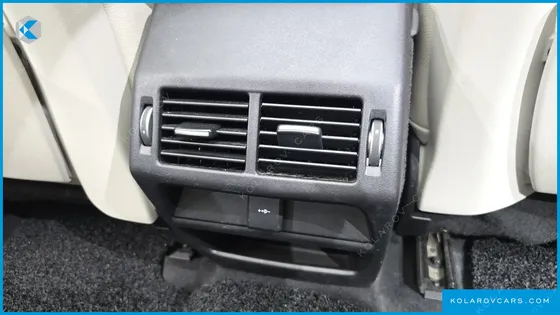 LAND ROVER DISCOVERY SPORT D150 S