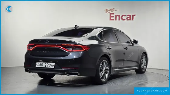 HYUNDAI GRANDEUR 2.4 EXCLUSIVE