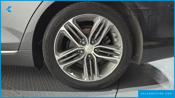 HYUNDAI GRANDEUR 2.4 EXCLUSIVE