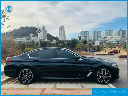 BMW 5 SERIES 530E M SPORT