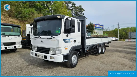 HYUNDAI MEGA TRUCK GOLD