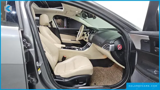JAGUAR XE 20D PRESTIGE
