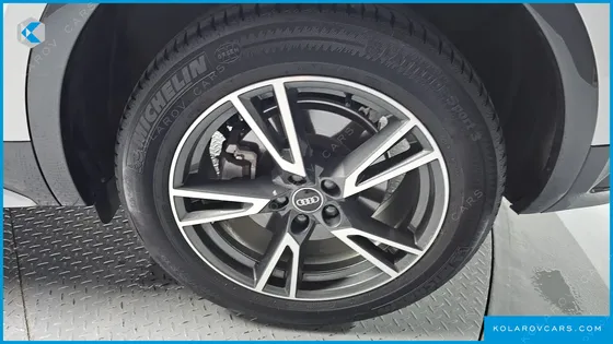 AUDI Q5 40 TDI QUATTRO