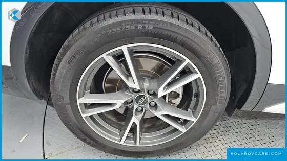 AUDI Q5 40 TDI QUATTRO