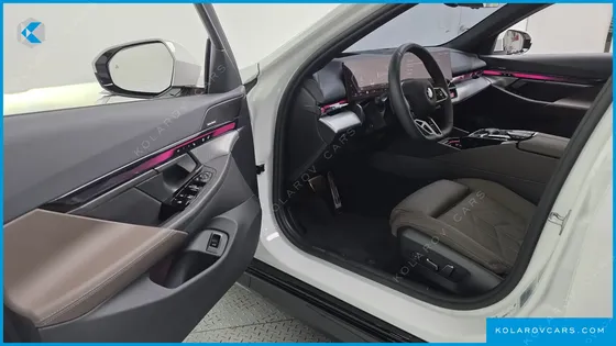 BMW 5 SERIES 520I M SPORT