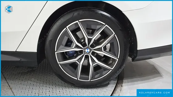 BMW 5 SERIES 520I M SPORT