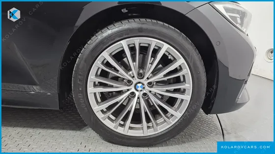 BMW 3 SERIES 320I LUXURY