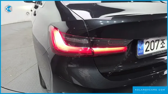BMW 3 SERIES 320I LUXURY