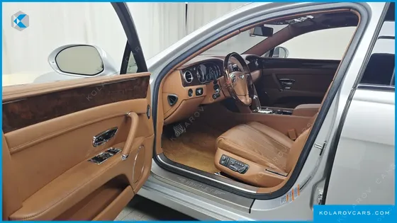 BENTLEY FLYING SPUR 4.0
