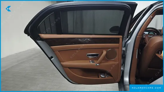 BENTLEY FLYING SPUR 4.0