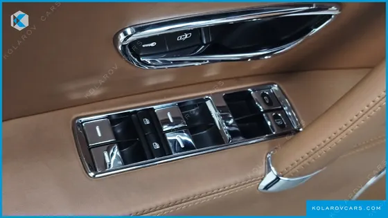 BENTLEY FLYING SPUR 4.0