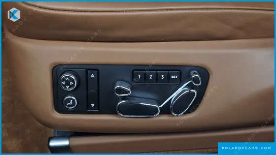 BENTLEY FLYING SPUR 4.0
