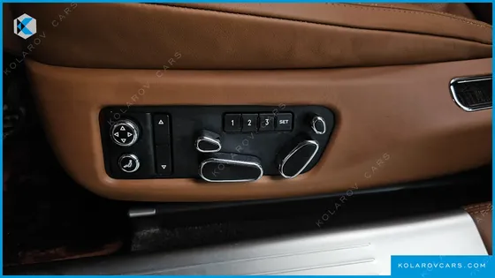 BENTLEY FLYING SPUR 6.0