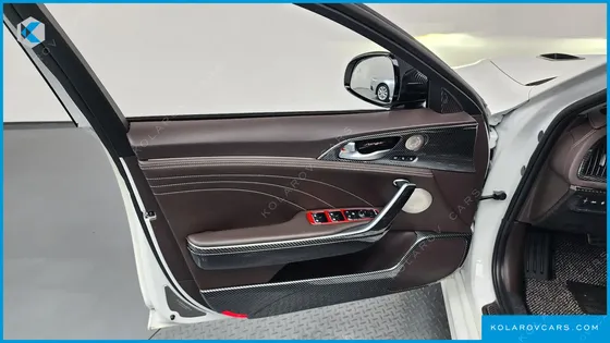 KIA STINGER 2.5 AWD MASTERS