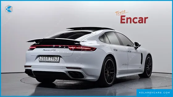 PORSCHE PANAMERA 4.0 GTS
