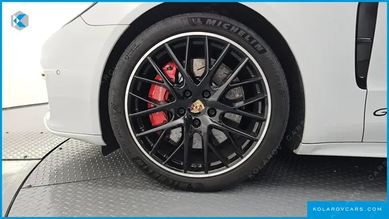 PORSCHE PANAMERA 4.0 GTS
