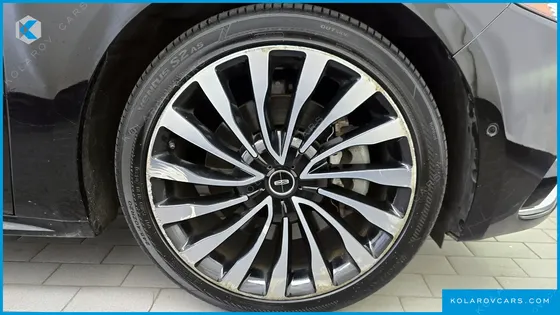 LINCOLN CONTINENTAL 3.0 PRESIDENTIAL AWD