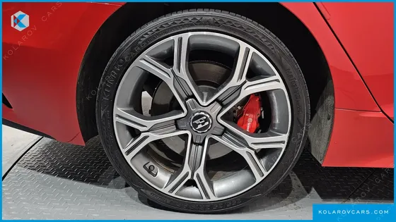 KIA STINGER 2.0 TURBO AWD