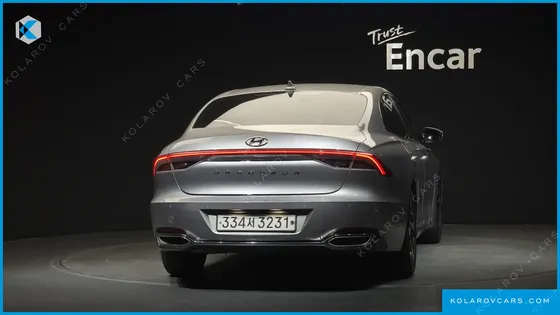 HYUNDAI GRANDEUR PREMIUM