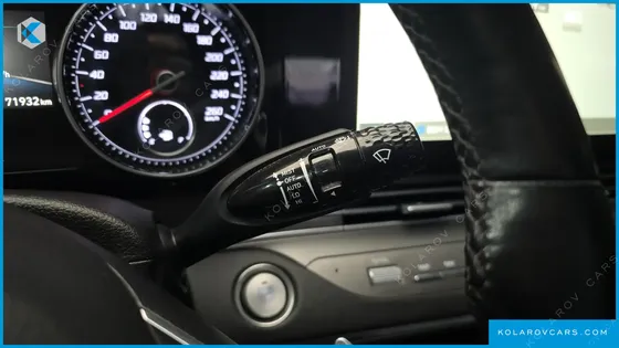 HYUNDAI GRANDEUR PREMIUM