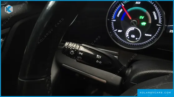 HYUNDAI GRANDEUR PREMIUM