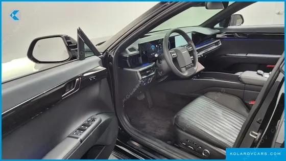 HYUNDAI GRANDEUR 3,5 GASOLINE 4WD