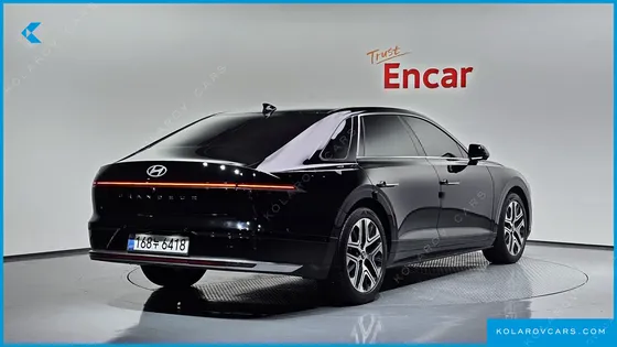 HYUNDAI GRANDEUR 2,5 GASOLINE 2WD