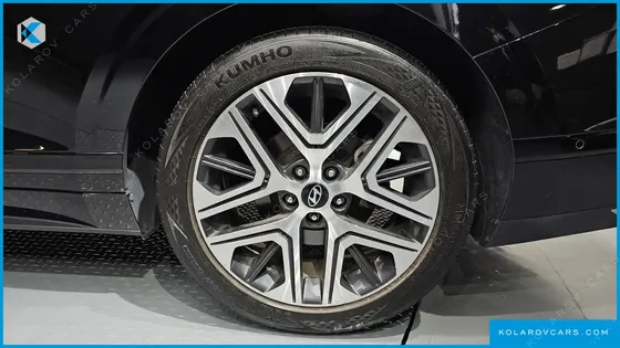 HYUNDAI GRANDEUR 2,5 GASOLINE 2WD