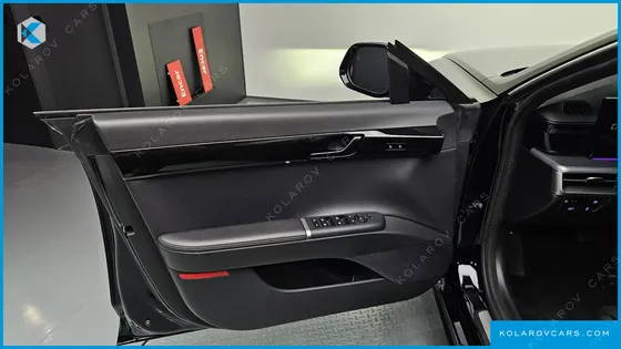 HYUNDAI GRANDEUR 2,5 GASOLINE 2WD