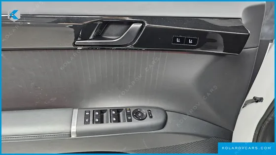 HYUNDAI GRANDEUR 2,5 GASOLINE 2WD