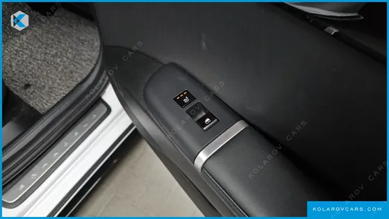 HYUNDAI GRANDEUR 2,5 GASOLINE 2WD