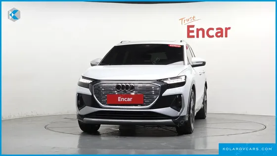AUDI Q4 E-TRON 40 PREMIUM
