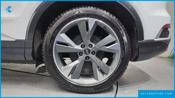 AUDI Q4 E-TRON 40 PREMIUM