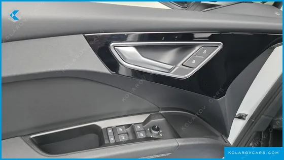 AUDI Q4 E-TRON 40 PREMIUM