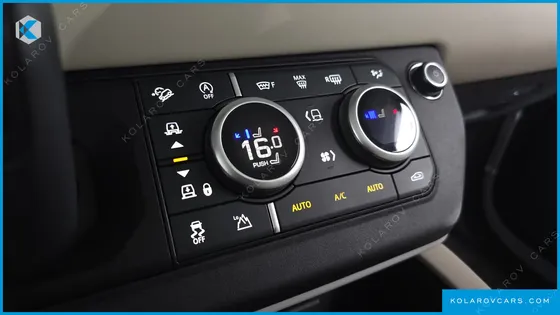 LAND ROVER DEFENDER 110 D250 SE