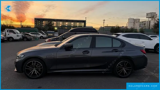 BMW 3 SERIES 330E M SPORT