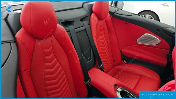 MASERATI GRANCABRIO 3.0 V6 TROFEO