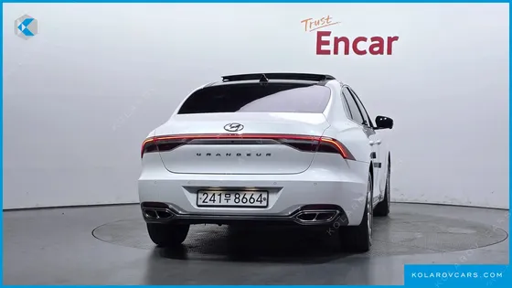 HYUNDAI GRANDEUR CALLIGRAPHY