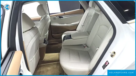 HYUNDAI GRANDEUR CALLIGRAPHY