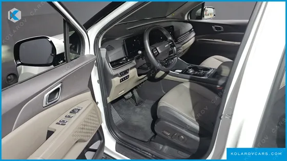 KIA CARNIVAL HEV 9SEATER NOBLESS