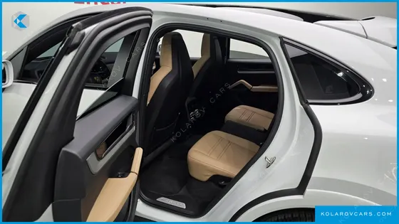 PORSCHE CAYENNE 3.0 COUPE