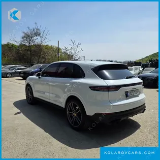 PORSCHE CAYENNE 3.0 PLATINUM EDITION