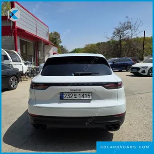 PORSCHE CAYENNE 3.0 PLATINUM EDITION