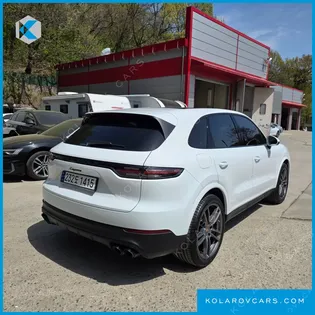 PORSCHE CAYENNE 3.0 PLATINUM EDITION