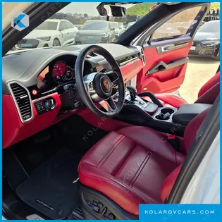 PORSCHE CAYENNE 3.0 PLATINUM EDITION