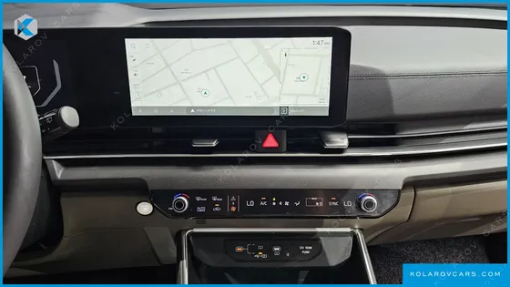 KIA CARNIVAL 7-SEATER NOBLESSE