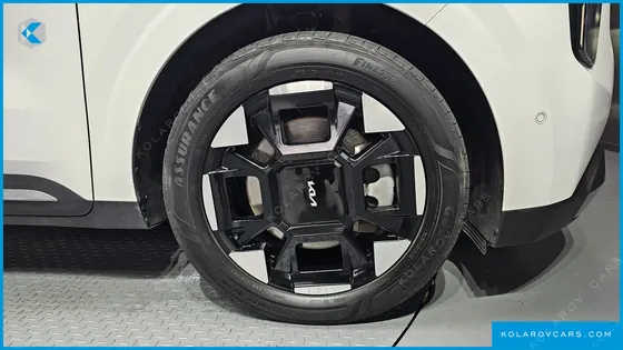 KIA CARNIVAL 7-SEATER NOBLESSE