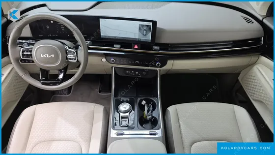 KIA CARNIVAL 7-SEATER SIGNATURE