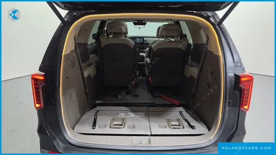 KIA CARNIVAL 7-SEATER SIGNATURE