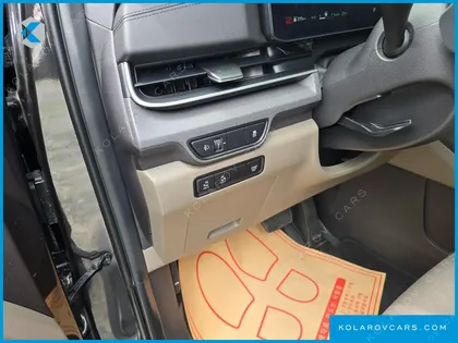 KIA CARNIVAL HEV 9 SEATER PRESTIGE